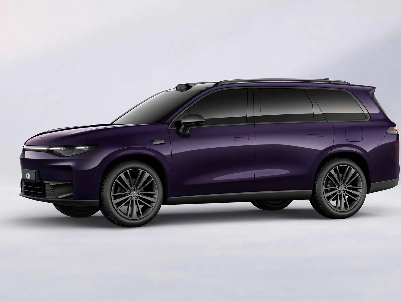 Leapmotor C16 5-DOW 6-Seatere Ev Suv 4wd Drive Yanayin RAYUWAR HALITTA