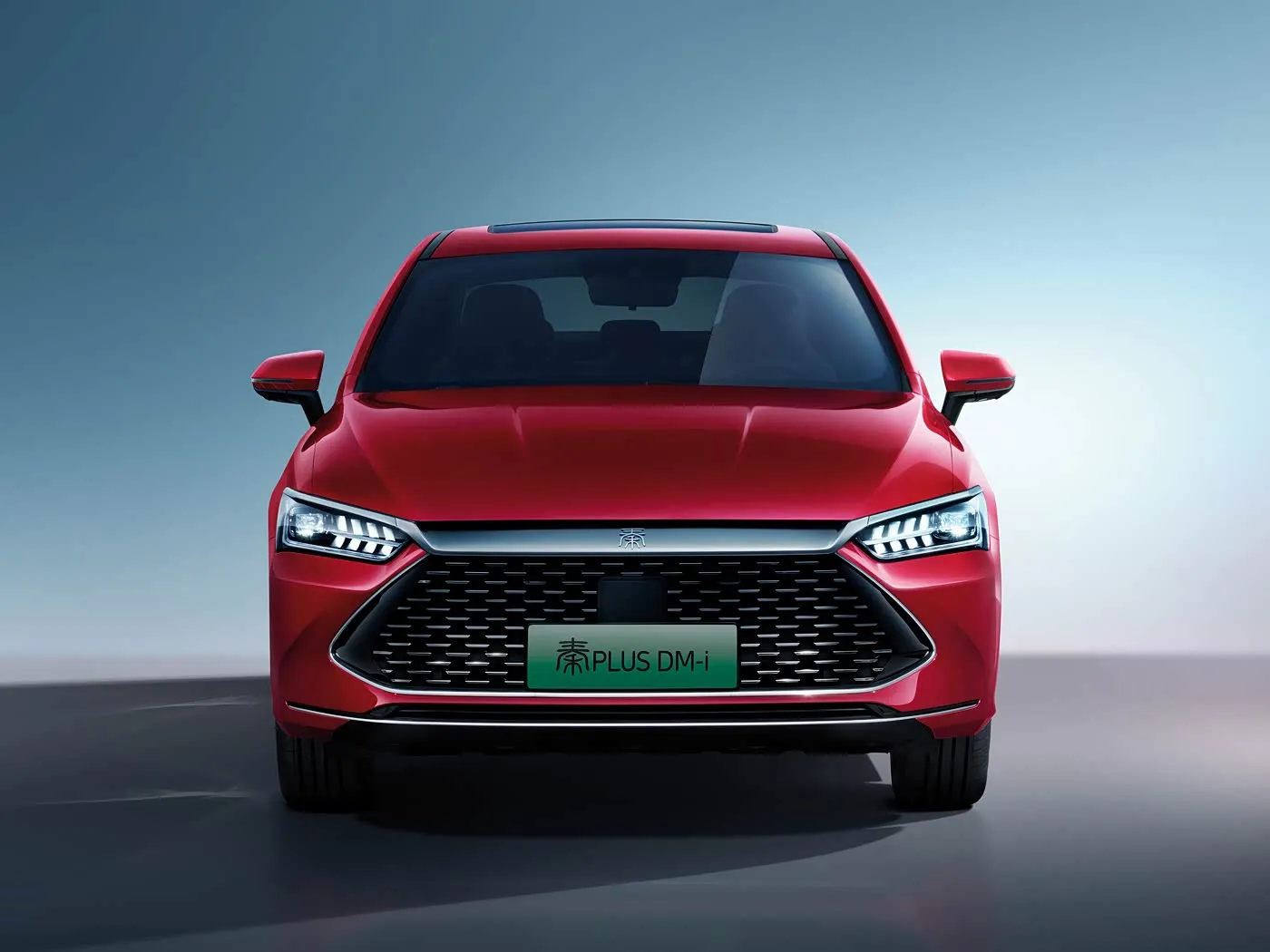 Byd Qing Plus Stuter Elecy Sabuwar Motar makamashi ta inganta motocin da aka bari a cikin injin bincike