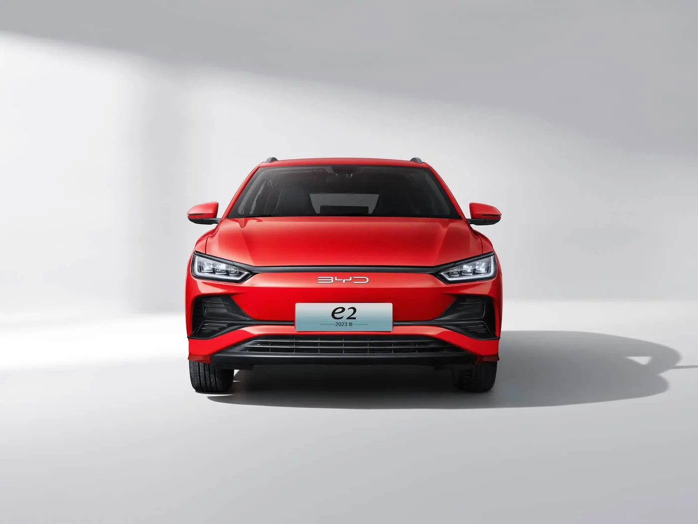 BYD E2 Luxury Electric EV Sedan SUV Hatchback Motar Tuƙi ta Hagu Tare da Batir Lithium Motar Sabuwar Motar Makamashi ta China