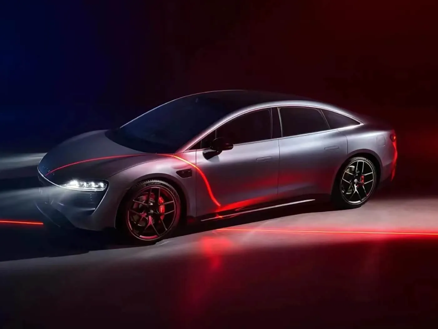 Chery Layyoed S7 ya gabatar da alatu mai amfani da kayan lantarki tare da RWD / AWD 4 kofofin & kujeru 5