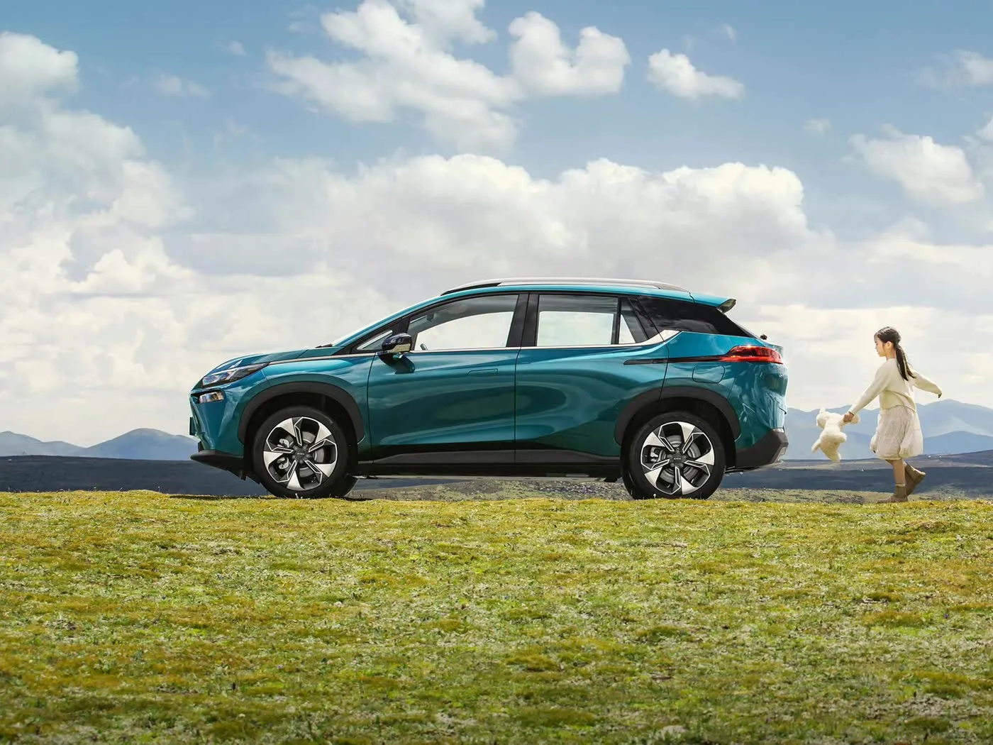 AION V Tyrannosaurus Luxury Electric SUV Ƙwararrun Ƙwararrun Tuƙi na Hagu tare da Nasarar Cigaban Sabbin Motar Makamashi