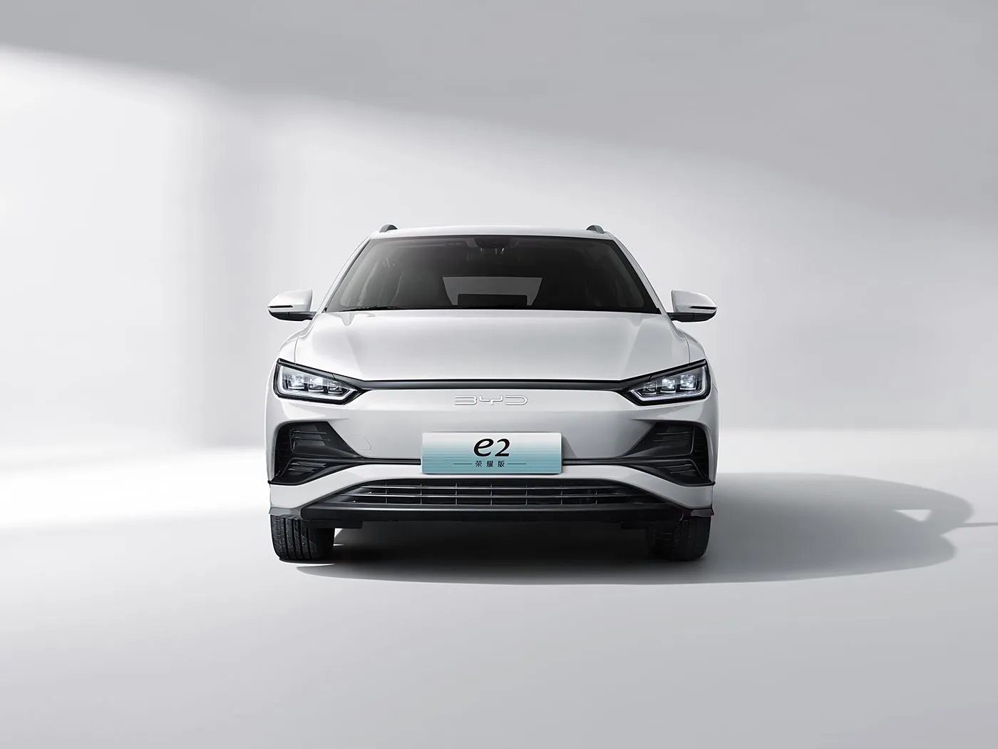 BYD E2 Luxury Electric EV Sedan SUV Hatchback Motar Tuƙi ta Hagu Tare da Batir Lithium Motar Sabuwar Motar Makamashi ta China