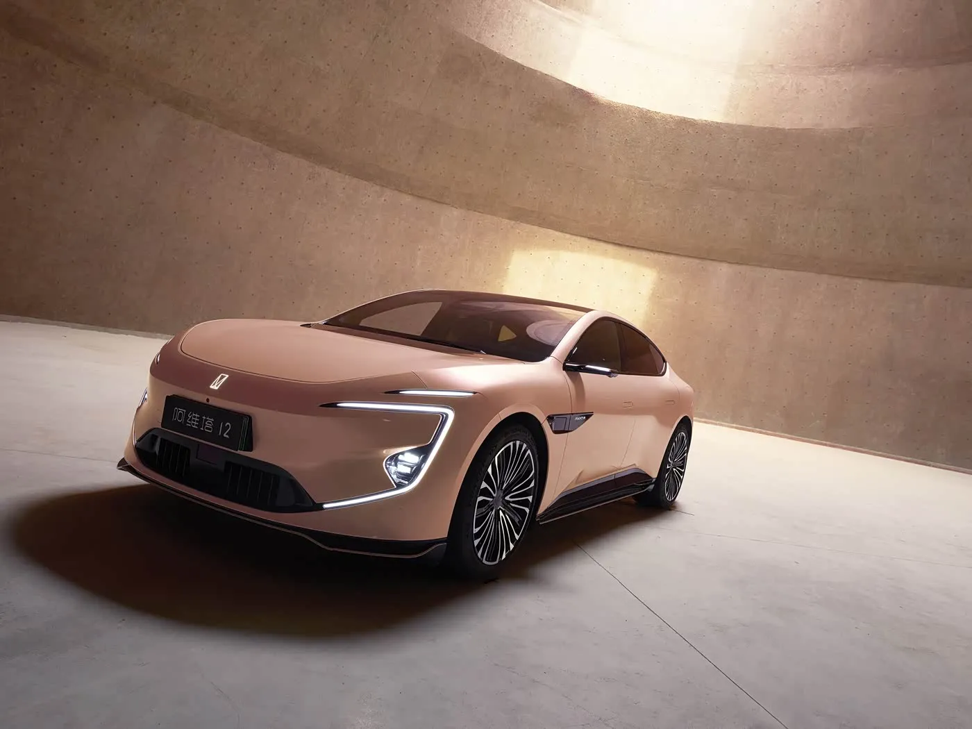 Avita 12 Royal Theater Edition Electric SUV Luxury Pure Electric Vehicle tare da ADS 3.0 don Ƙwarewar Tuƙi