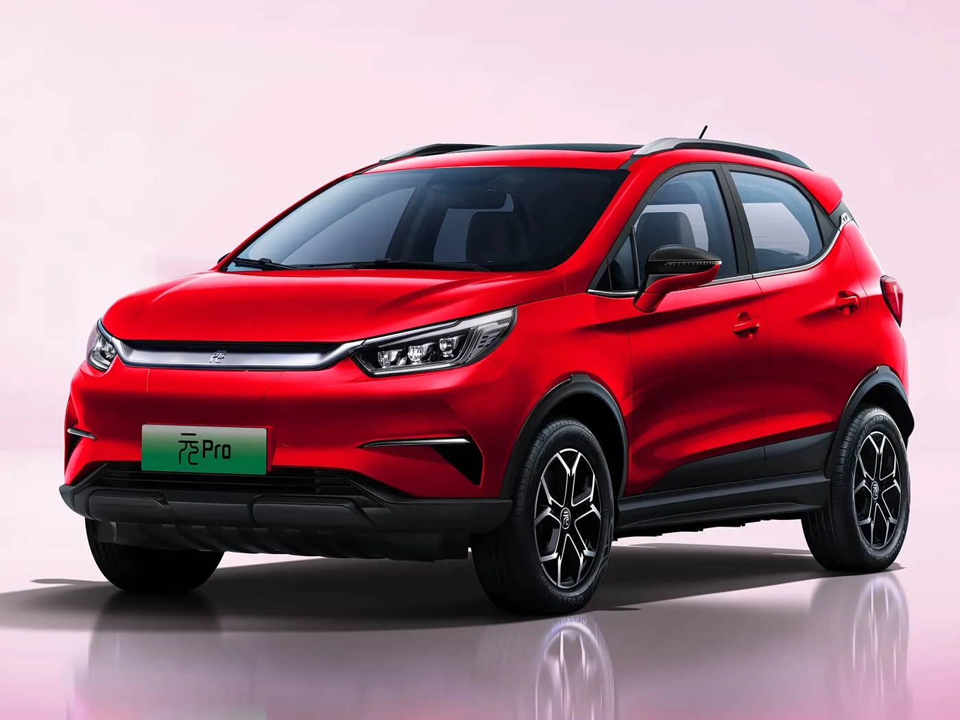 BYD Yuan Pro Luxury Electric SUV 320KM Range Na gaba Features don Tukin Birni Sabuwar Motar Makamashi