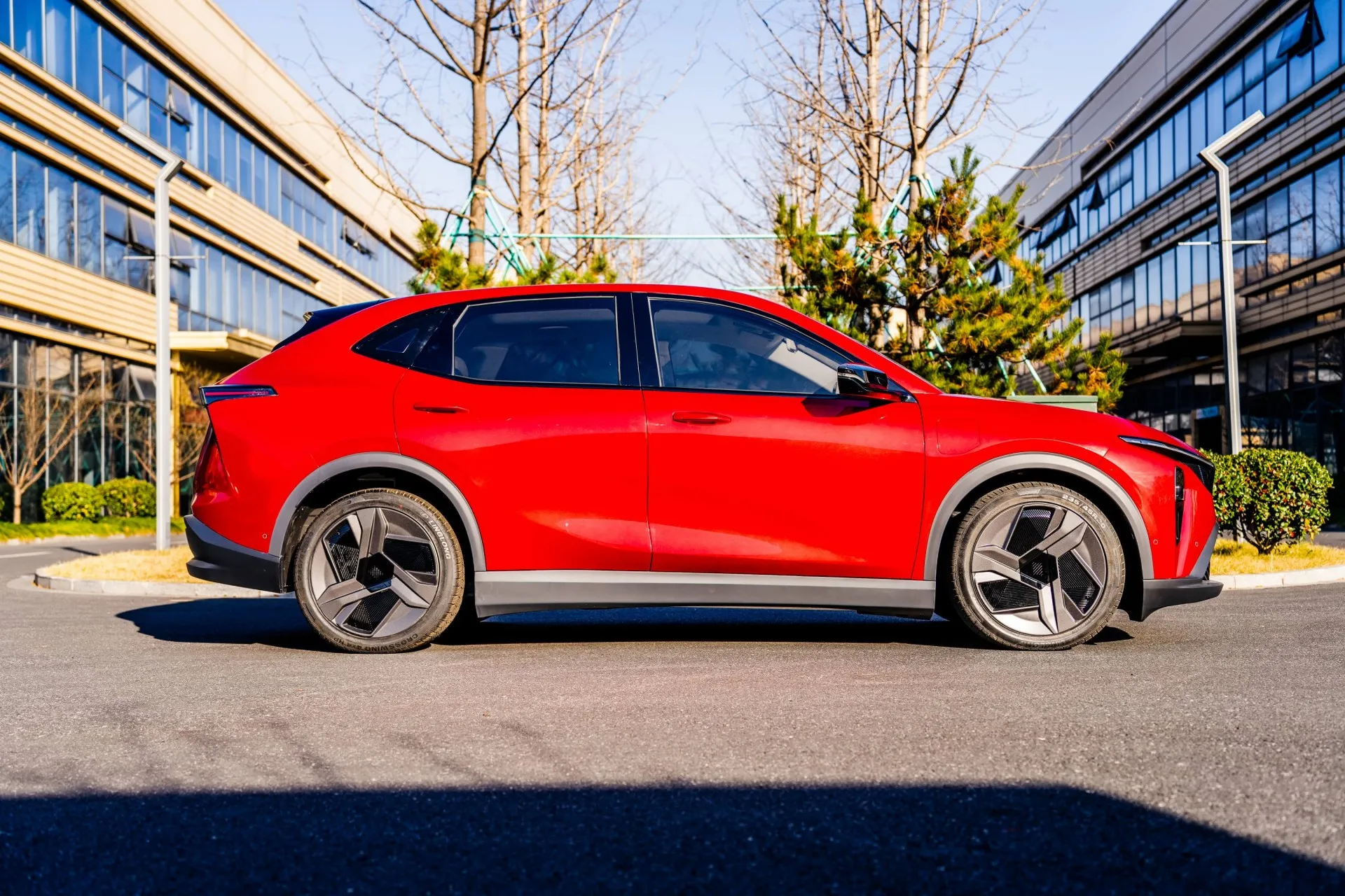 Hannun dama na Lev01 Drive SUV Sabuwar makamashin makamashi ev Long 40