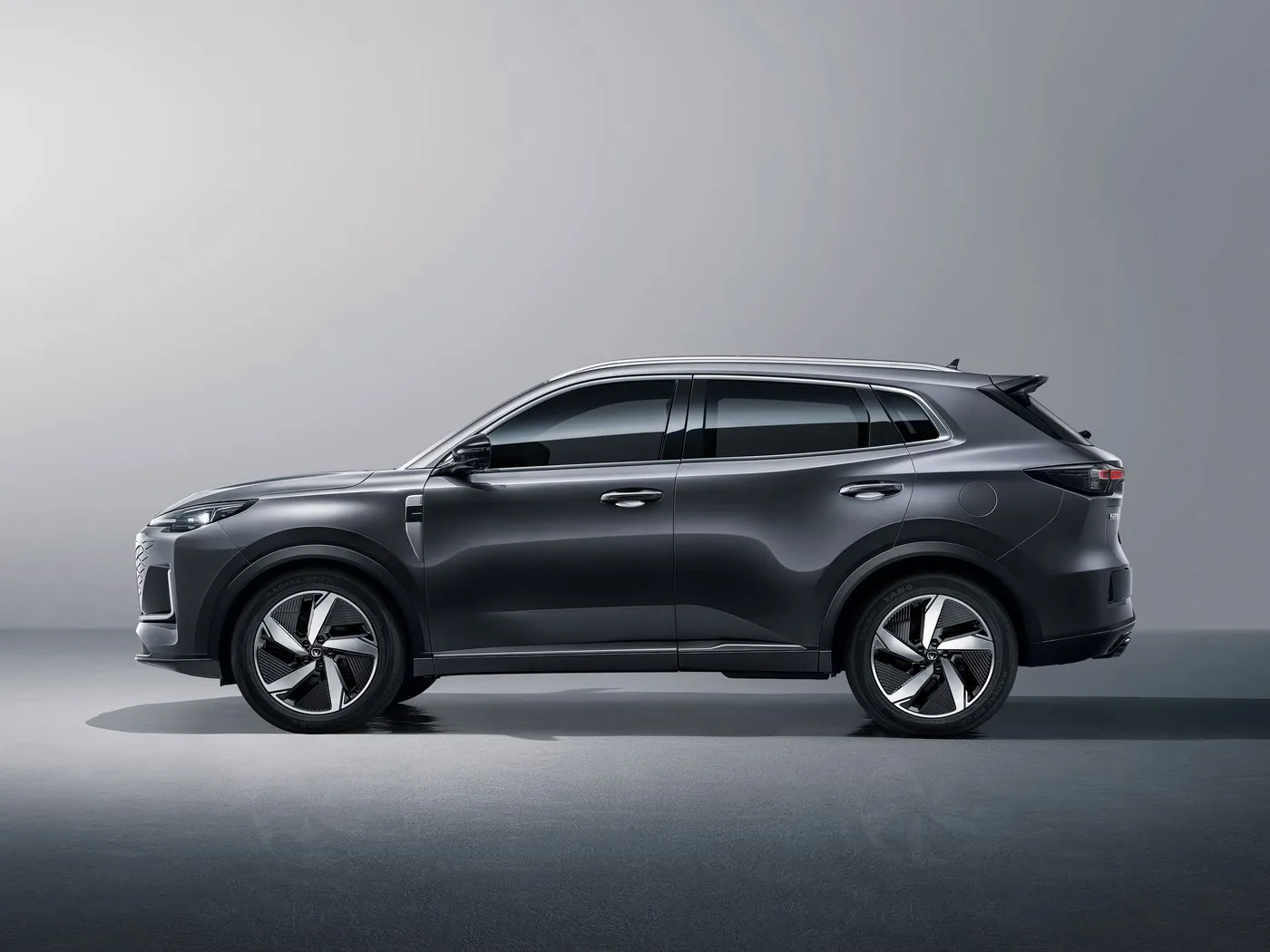 Changan CS55 ALACK AS SUV 190KM / h Top gudun, 360 ° kyamara, Kamara, Dua-Zone A AR & Jbl Audio Scrim
