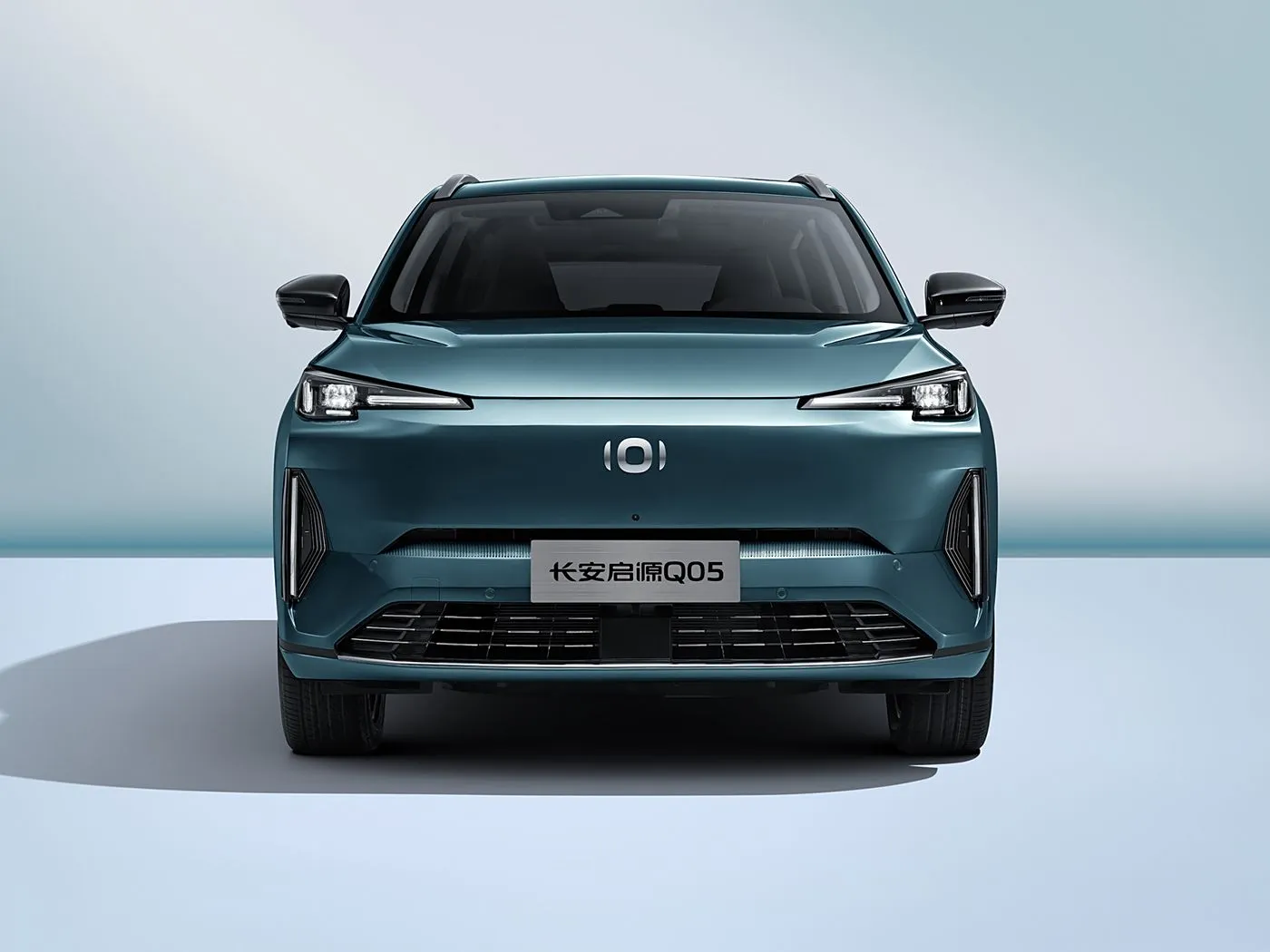 Changan NEVO Q05 Hybrid Electric SUV Dogon Range Atomatik Gearbox 5-Kofa 5-Seater Fata Cikin Cikin Hagu