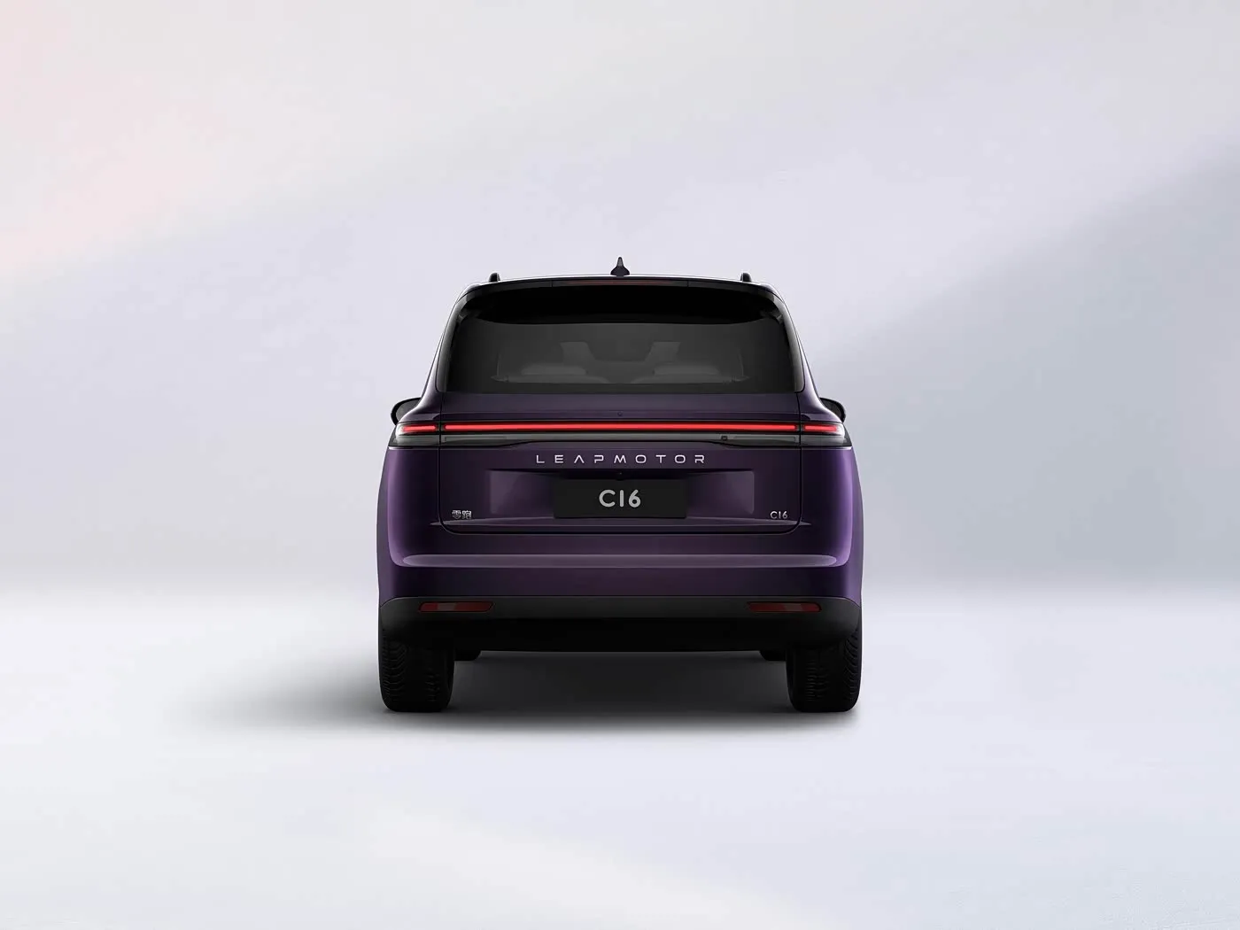 Leapmotor C16 5-DOW 6-Seatere Ev Suv 4wd Drive Yanayin RAYUWAR HALITTA