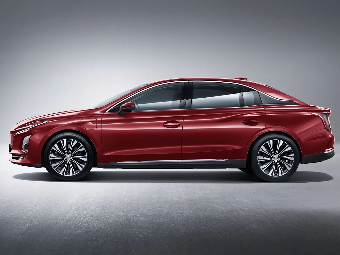 Honqi e-qm5 spacious Ev sedan dogon keken hawan hawan hawan makamashi makamashi
