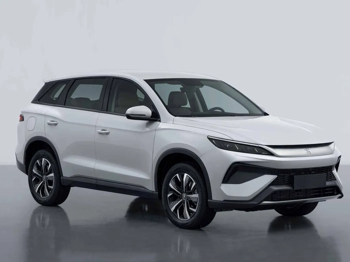 Manyan SUVs 10 mafi kyawun darajar Sinawa don kallo a cikin 2026: Smart EVs, Plug-in Hybrids da SUV na Iyali daga China