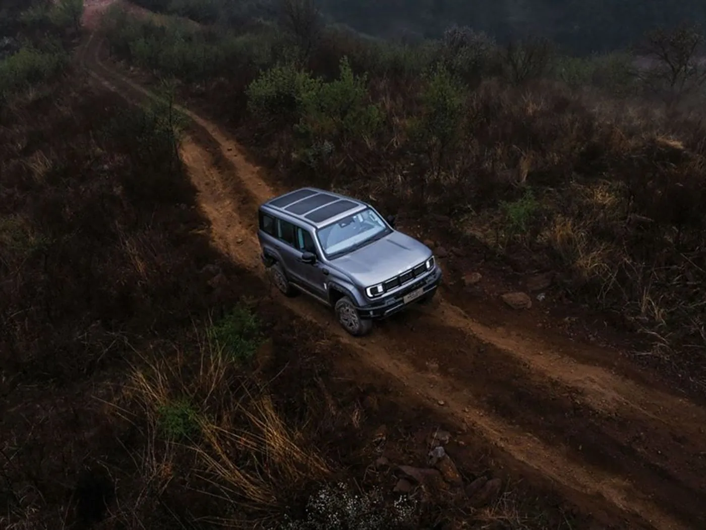Of Road - Road Bj40 SUV 4WD, Tank 85L & Painoric Claa